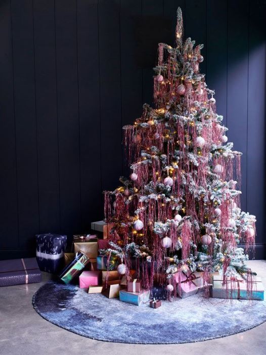 Architectural Digest Proposed 11 Different Christmas Tree Styles